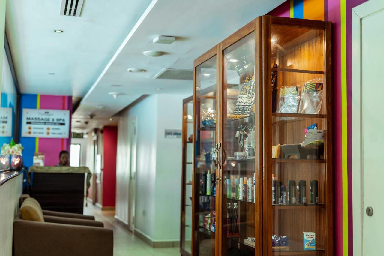 Ibis Styles Accra Airport Hotel ภายนอก รูปภาพ