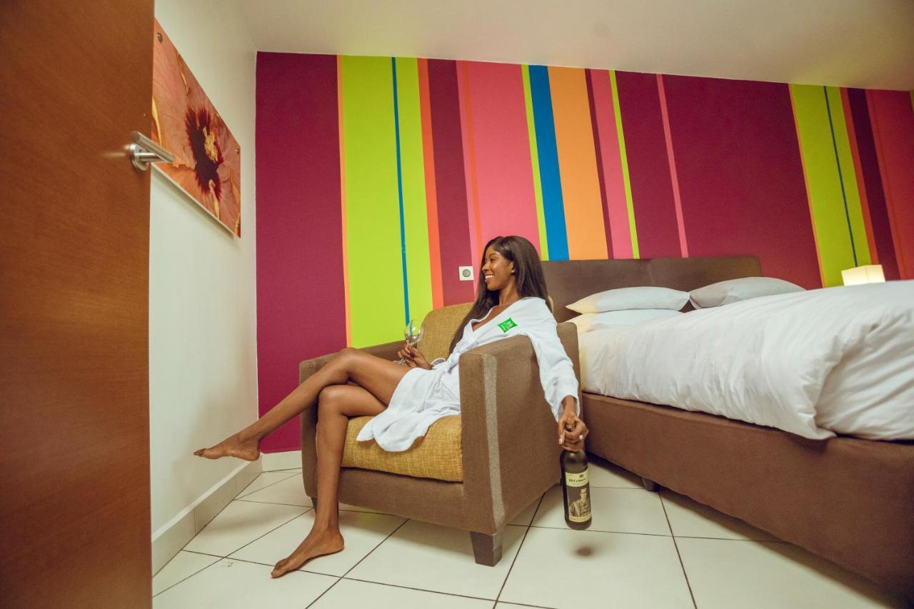 Ibis Styles Accra Airport Hotel ภายนอก รูปภาพ