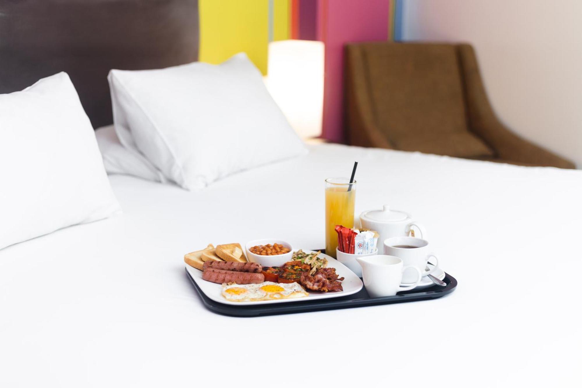 Ibis Styles Accra Airport Hotel ภายนอก รูปภาพ