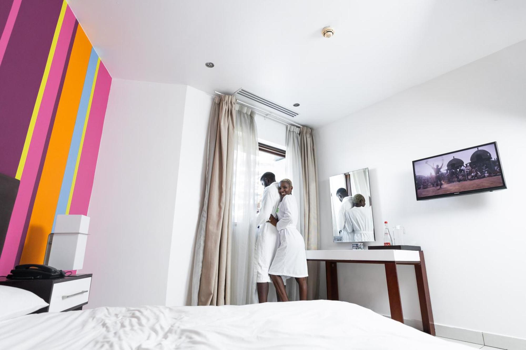 Ibis Styles Accra Airport Hotel ภายนอก รูปภาพ