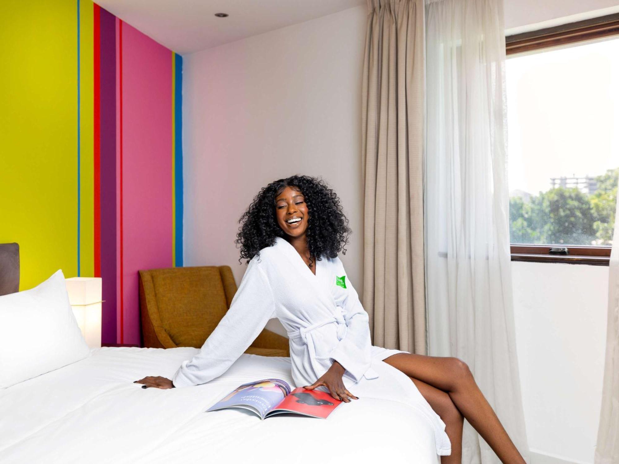 Ibis Styles Accra Airport Hotel ภายนอก รูปภาพ