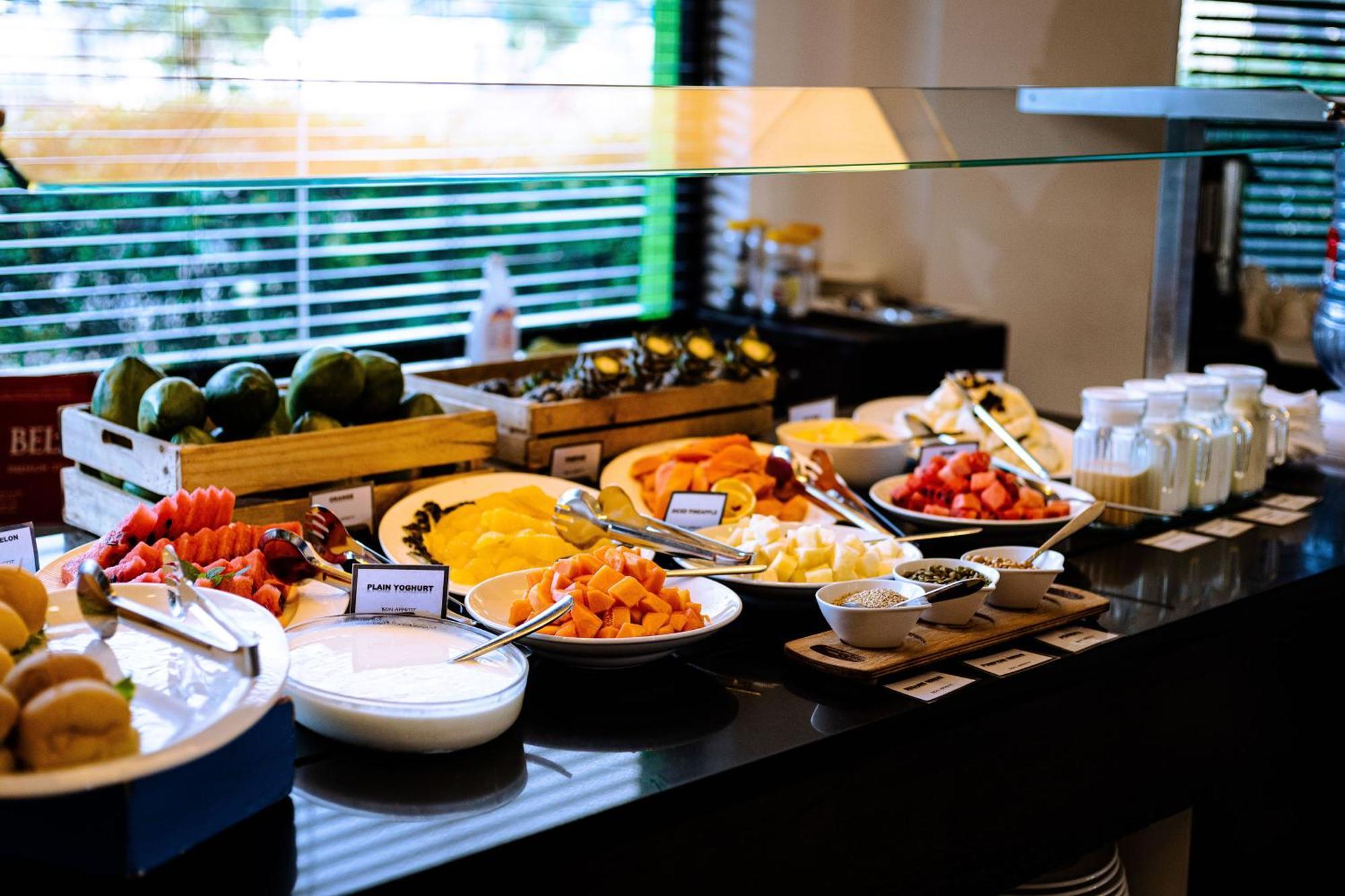 Ibis Styles Accra Airport Hotel ภายนอก รูปภาพ